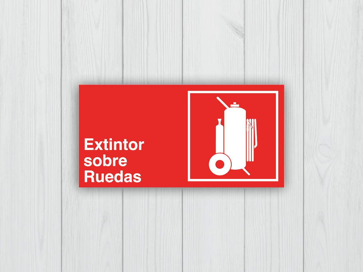 extintor sobre ruedas